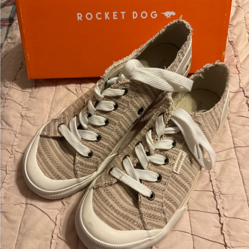 Ladies Rocket Dog Sneakers Natural 9.5 Women’s